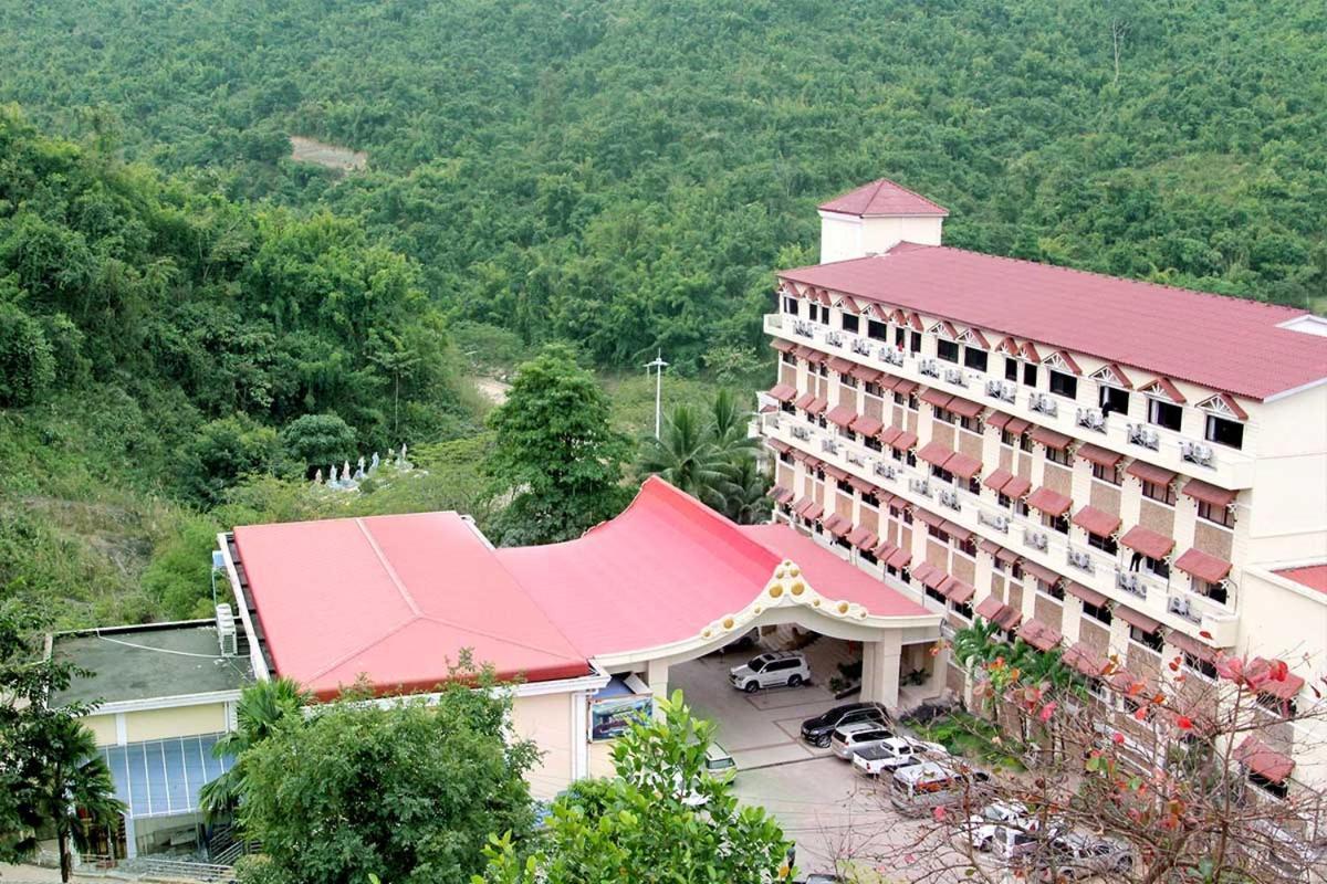 Dansavanh Namngum Resort Ban Keun Exterior foto