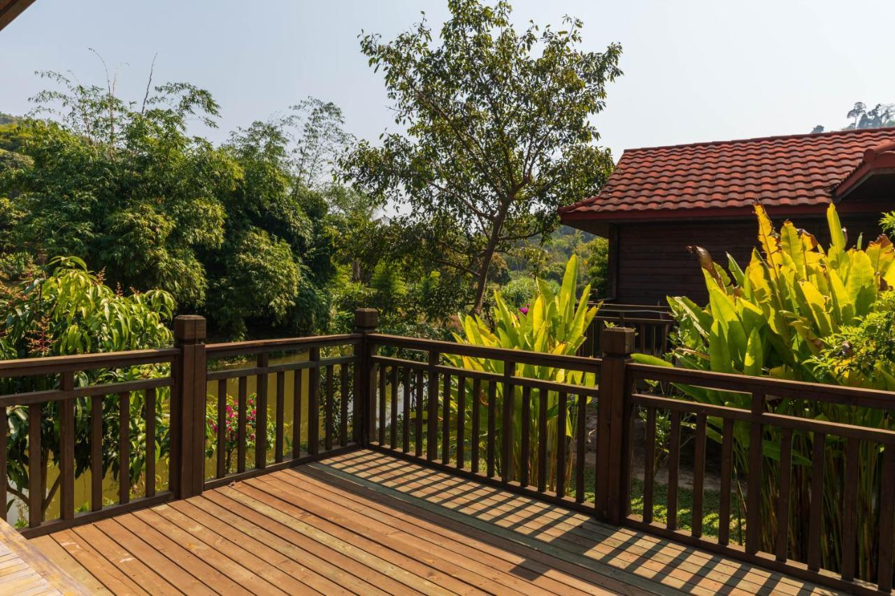 Dansavanh Namngum Resort Ban Keun Exterior foto
