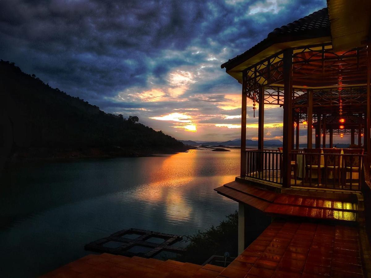 Dansavanh Namngum Resort Ban Keun Exterior foto